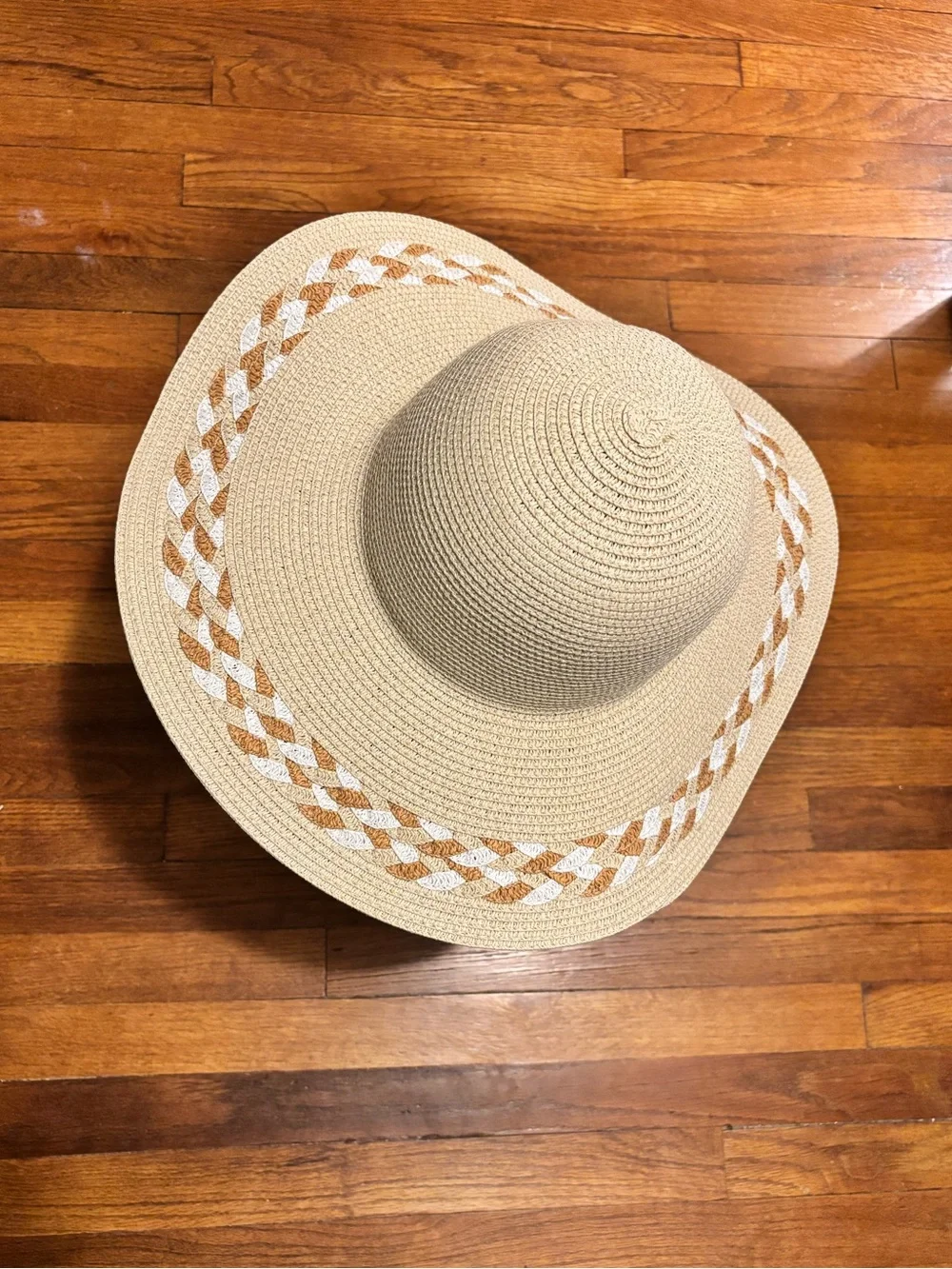 Women’s Straw Sun Hat with Braided Accent - Beige - Picture 2 of 2